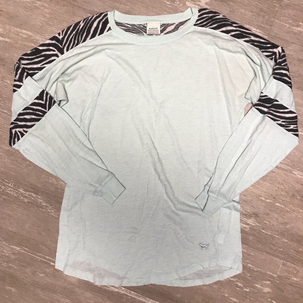 Victoria’s Secret Pink Long Sleeve Tee